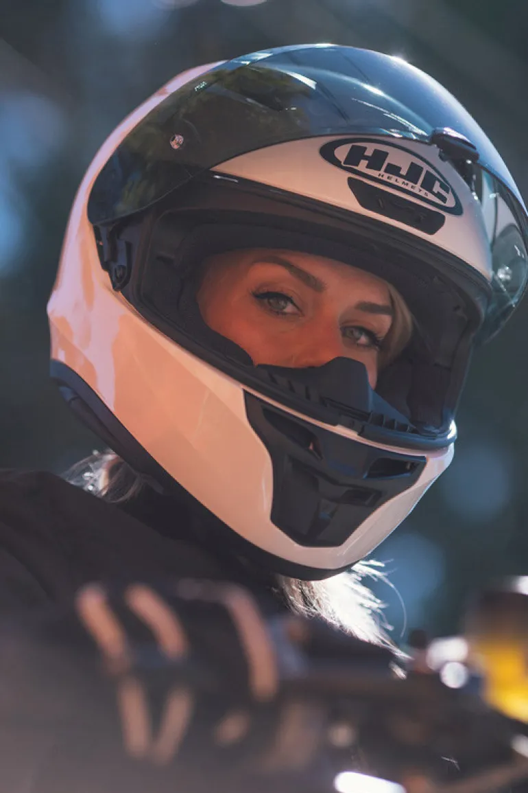 HJC i10 Sonar Helmet