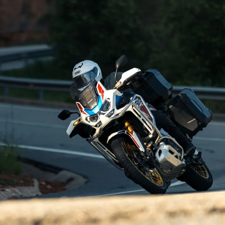 Shoei GT-Air 3 Mike Helmet